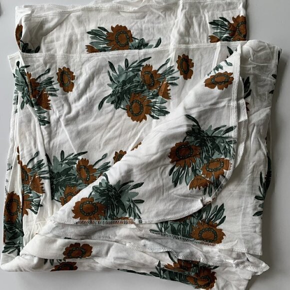Kate Quinn Pecan Calendula Bamboo Baby Swaddle - Picture 1 of 5